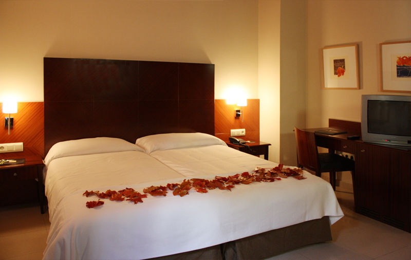 Hotel Mu La Cortinada المظهر الخارجي الصورة